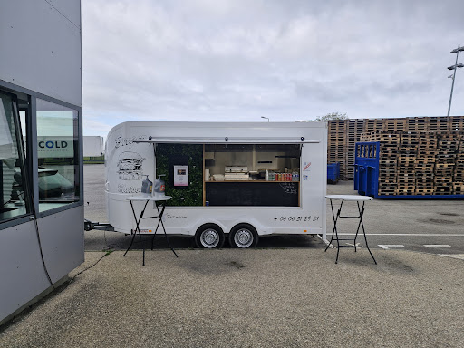 Photo 3 - FOOD TRUCK