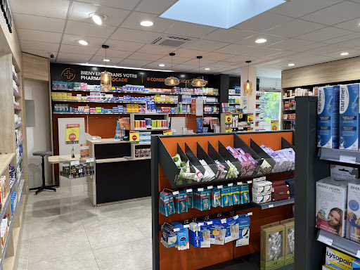 SELARL PHARMACIE D YVRAC MME DUBES