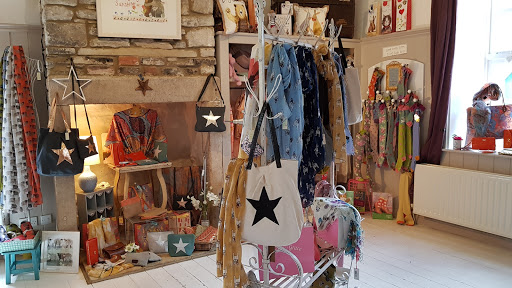 Lime Tree Gallery - Visual