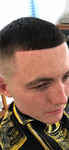 Brandon's Barber & Beauty Gallery - United States
