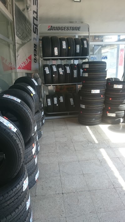 Photos of Bridgestone-inan Oto