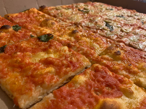 Gionni's Pizza - Thumbnail