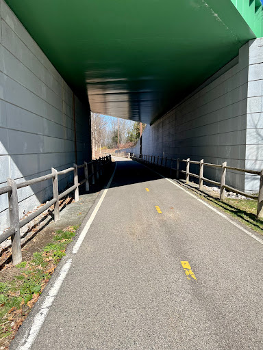 Washington Secondary Trail Parking - Thumbnail
