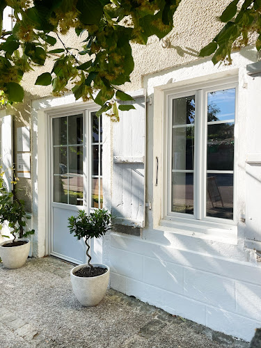 Opinii despre Jolilot Atelier - Graphisme & Communication în Aurillac - Graphiste