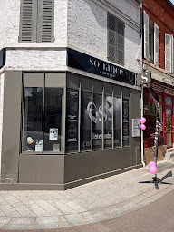 Photo n°1 de Sonance Audition - Sixtine Delacour - Audioprothésiste à Aix-Villemaur-Pâlis (Fabricant de technologies médicales)