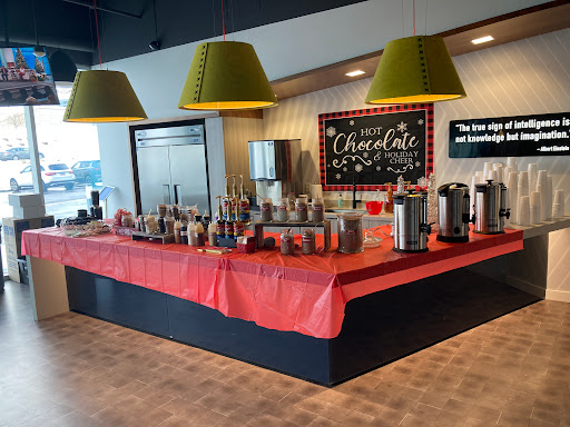 TAYLORMADE Cakes & Sweets - Layton