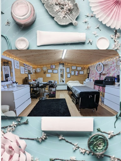 Beauty and Henna by Harps