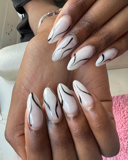 Harwich Nails - Thumbnail