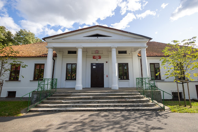 Baśniowy Dworek. Przedszkole z Oddziałami Integracyjnymi