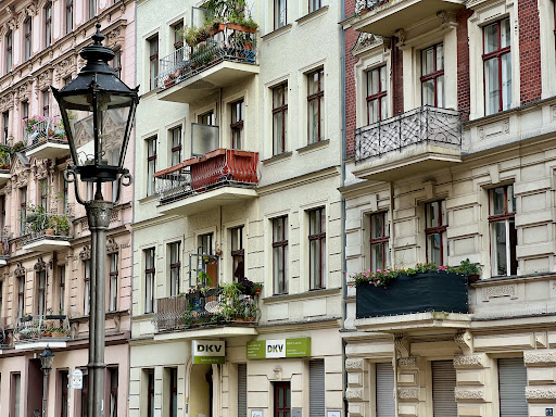 Deutsche Krankenversicherung DKV - Robert A. Haleck