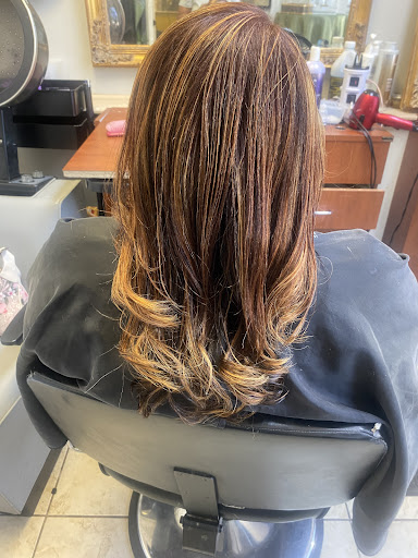 PH Naturals by Pam Salon - Thumbnail