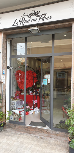 La rue en fleur