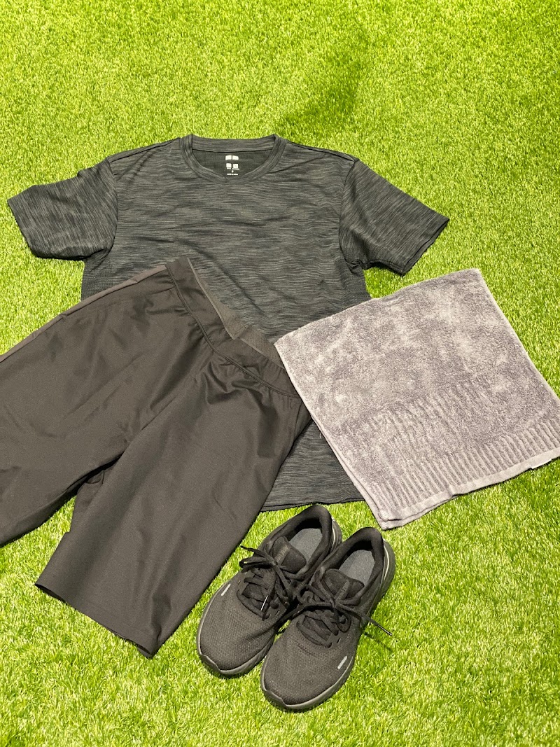 TLS FITNESS 京急蒲田（イルカ整骨院2F）