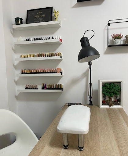 SEMIDA NAILS - Visual
