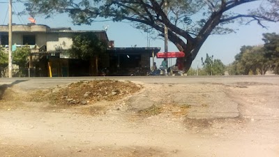 Photos of Almacen De Repuesto Henry Moto
