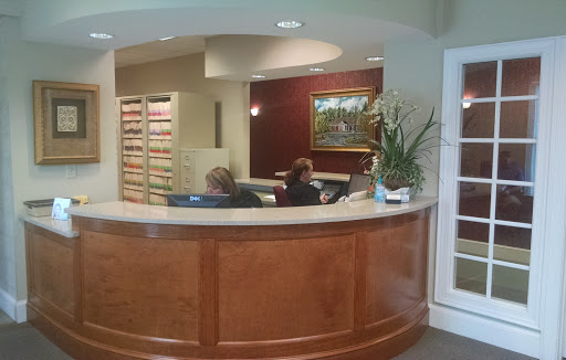 Hall Comprehensive Dentistry, L.L.C. - Thumbnail