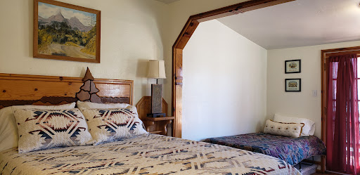 Sierra Gateway Cottages - Thumbnail
