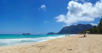 Bellows Field Beach Park Campground