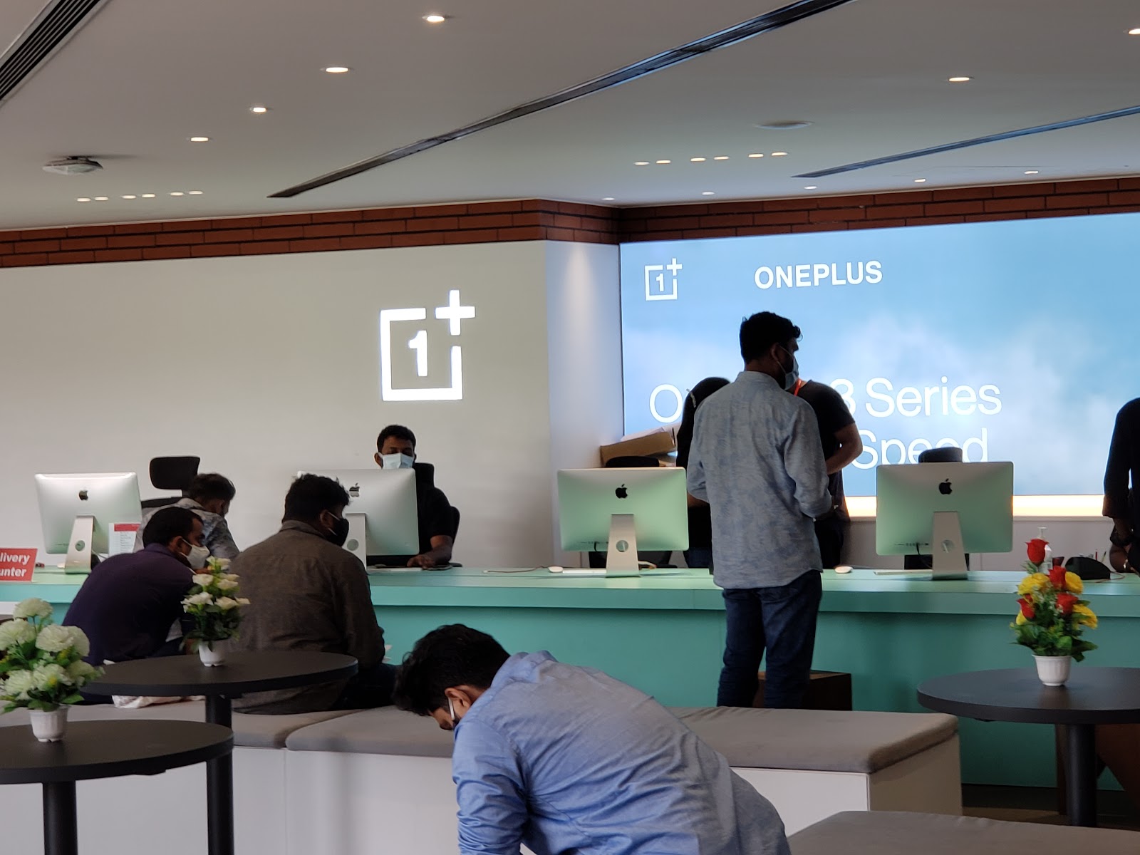 OnePlus Exclusive Service Center