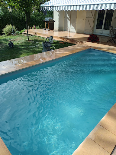 Photo de Pisciniste Chalon-sur-Saône I Aquatique Piscine