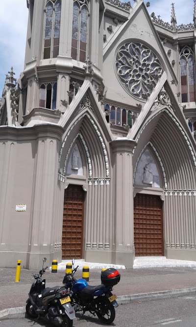 Photos of Plaza Victoria