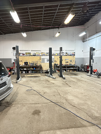 Autoservice СТО WHITE CUBE