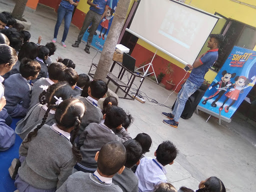 Disney channel organised stay fit with Micky and Minnie show in our School on 22 November 2018 post image