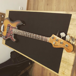 Photo n°4 de L'Atelier Guitare à Til-Châtel (Luthier)