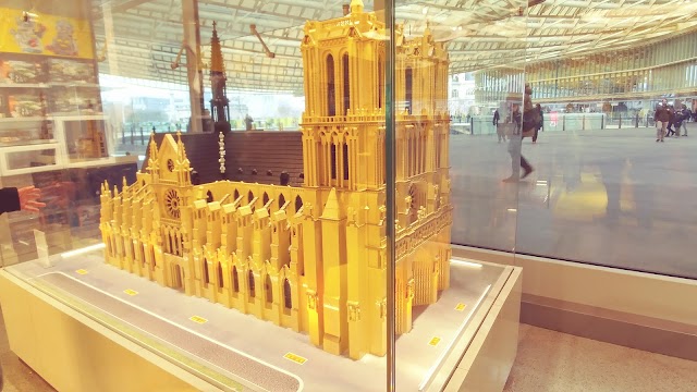 Porte Lescot-Forum Des Halles