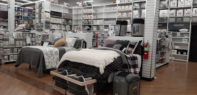 Bed Bath & Beyond