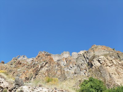 Şebinkarahisar Castle