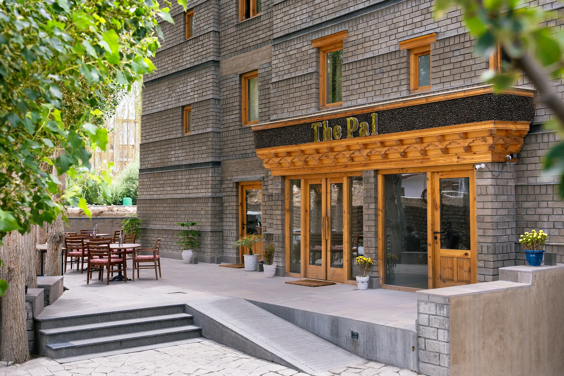 Pal Hotel