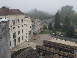 Photo n°35 de Le Village du Livre - Librairie de l'imaginaire à Sablons (Site historique)