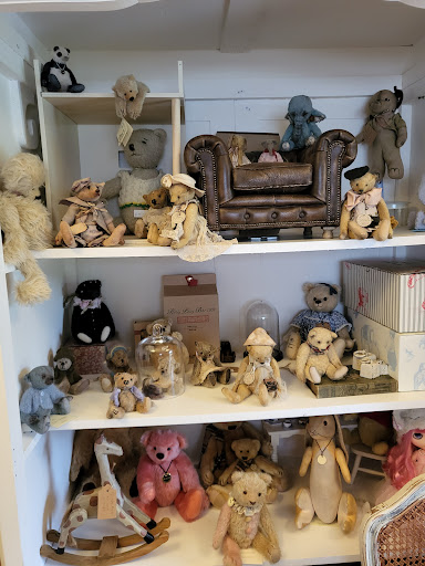 Ted's Bears - Visual