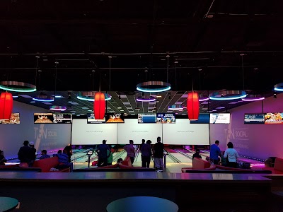 7Ten Social Bowling Lounge