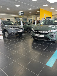 Photo n°5 de Dacia Marmande - edenauto à Sainte-Bazeille (Vendeur de voitures d'occasion)