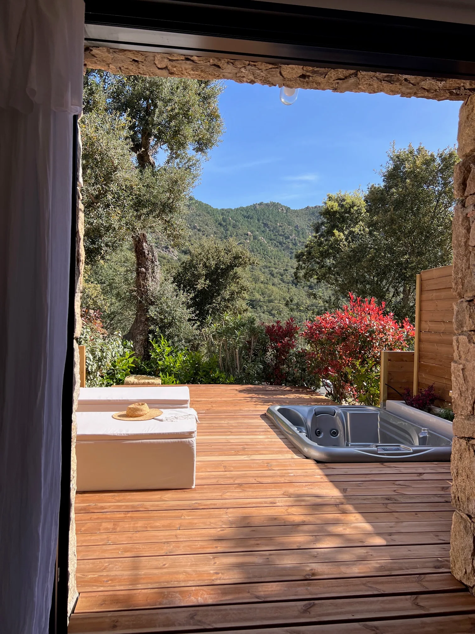 Casa Suvara · Bed & breakfast · Sari-Solenzara, Francia
