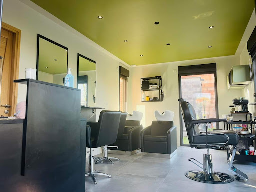 Capelle Hair