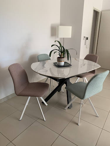 https://www.geant-du-meuble.com/magasins/16-le-geant-du-meuble-la-valette