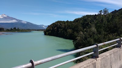 Photos of Puente Rio Puelo