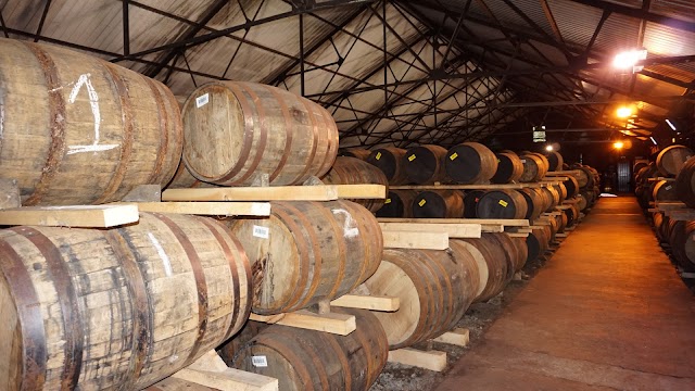 Auchentoshan Distillery