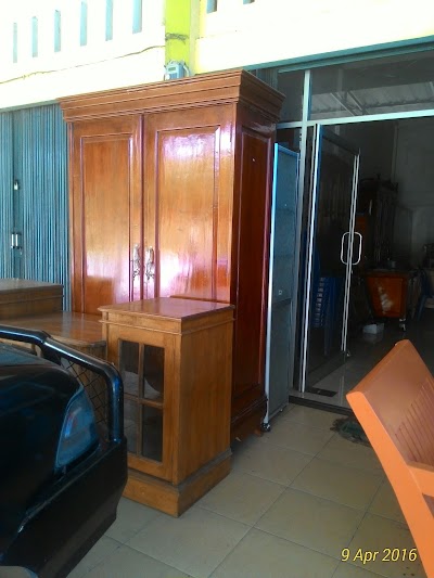 Photos of Toko Romo Joyo Perabot