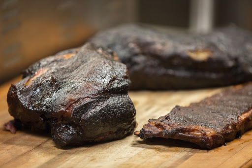 Fozzie's Smokin Bar BQ - Thumbnail