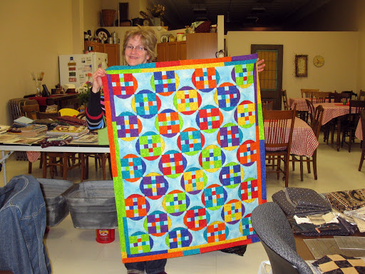 Moonlight Stitching Studio & Sisters Retreat - Thumbnail