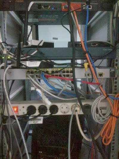 Photos of Arif Hosting | Web Design | Hosting Terbaik Kendari