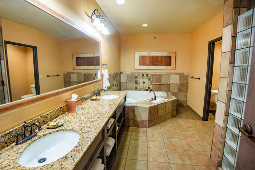 Best Western Plus Cimarron Hotel & Suites - Thumbnail