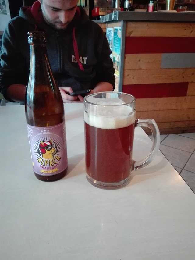 Les Boissons Rouges
