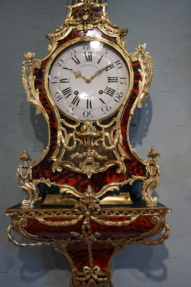 Musee D'Horlogerie Du Locle-Château des Monts