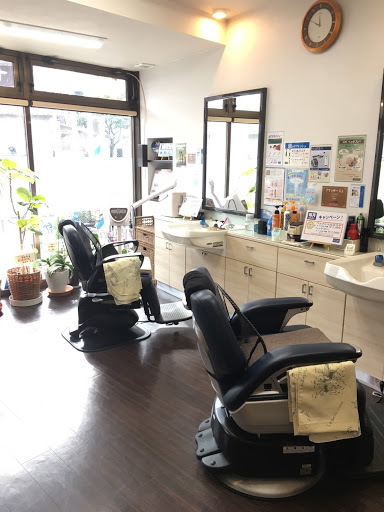 ヘアスタジオ ムーブ