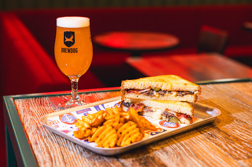 BrewDog Gatwick Airport - Thumbnail